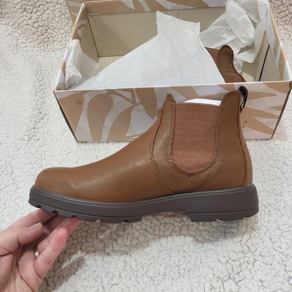 NEW Billabong Women's Tahoe Chelsea Boot Cognac women's boots size 7.5 - Picture 2 of 7